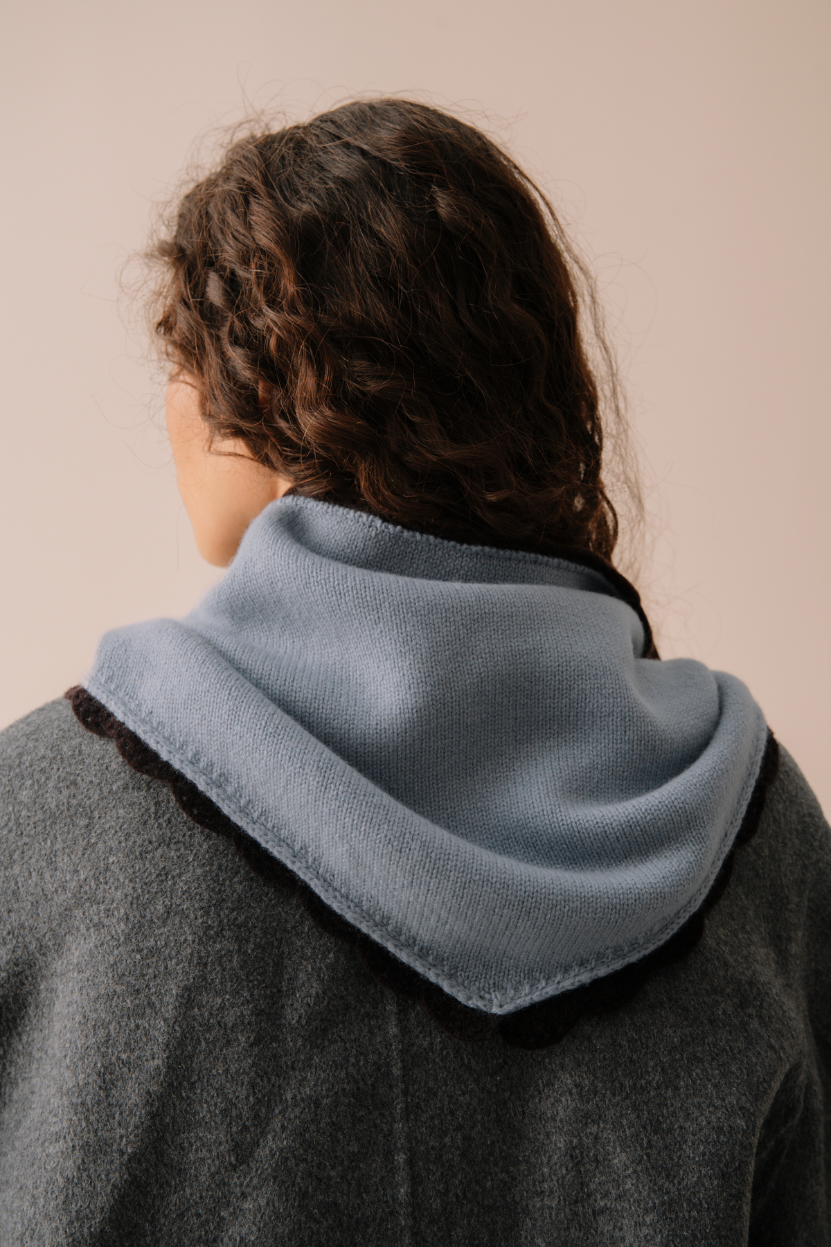 Coquillette blue-grey scarf