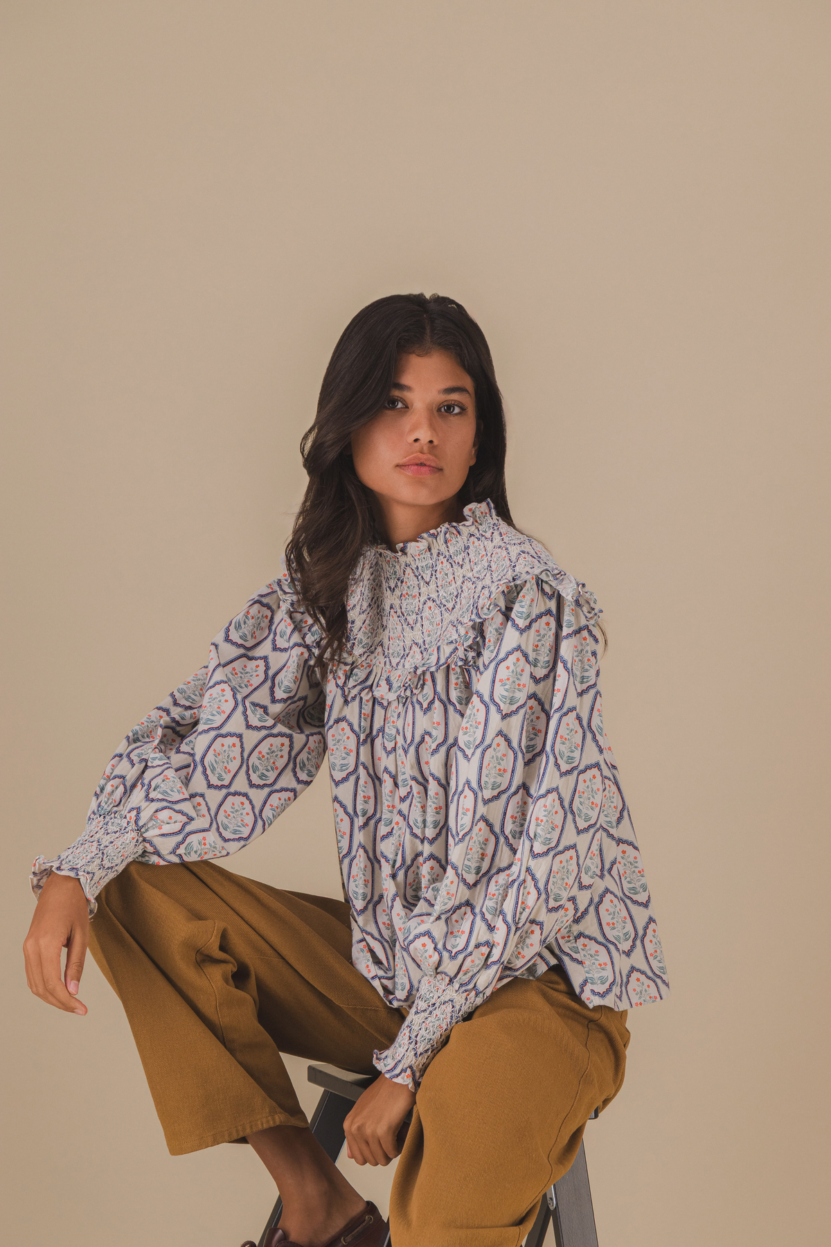 Blusa Valentine Ikat Azul Marino